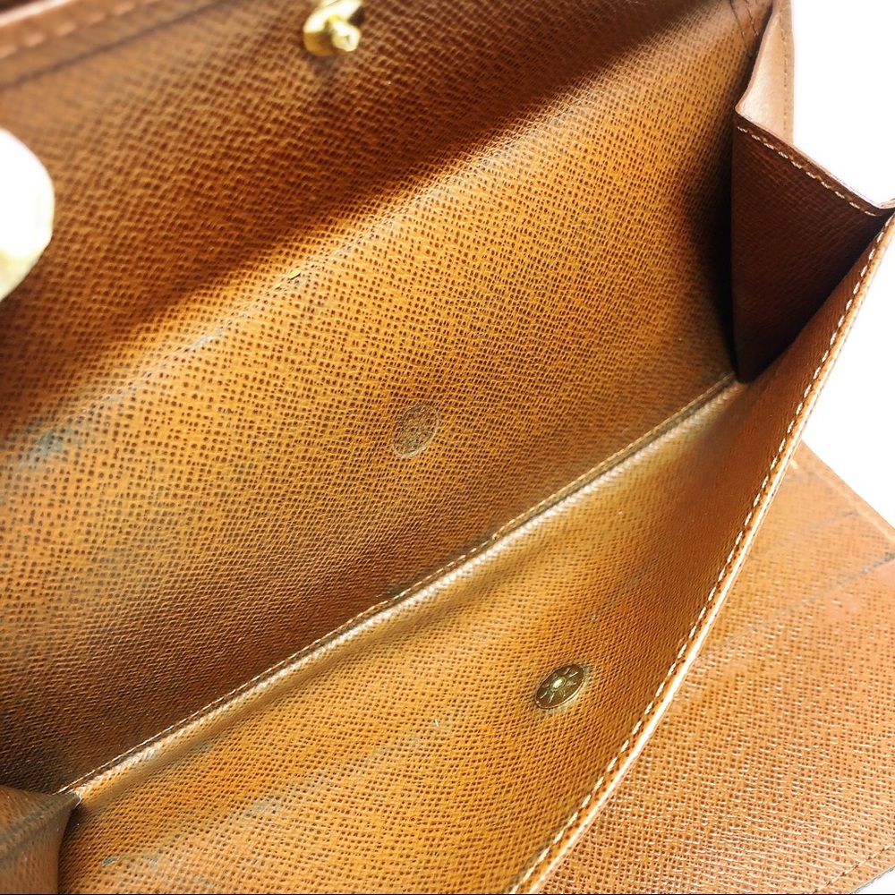 Louis Vuitton Sarah Monogram Trifold Long Wallet - Picture 9 of 13